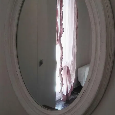 Laura 디아노마리나