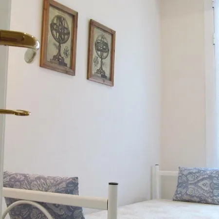 아파트 Laura 디아노마리나