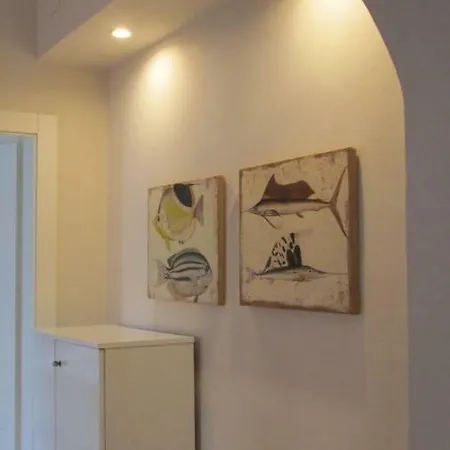 Laura 아파트 디아노마리나