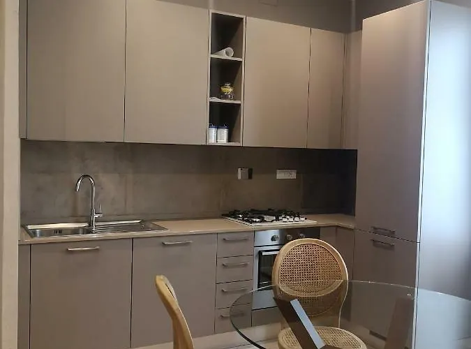 Laura Apartment