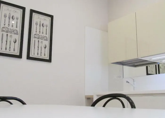 Laura * دْيانو مارينا